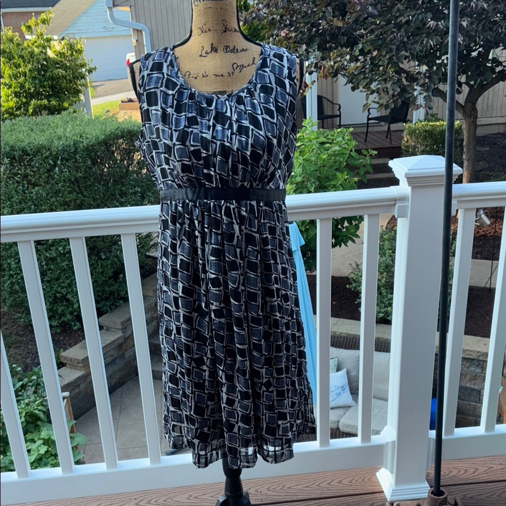Motherhood Maternity Dress